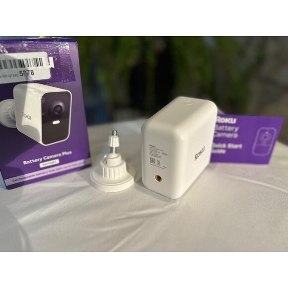 Roku Battery Camera Plus HD Video Wi-Fi Home Security Google Home & Alexa - Picture 2 of 7